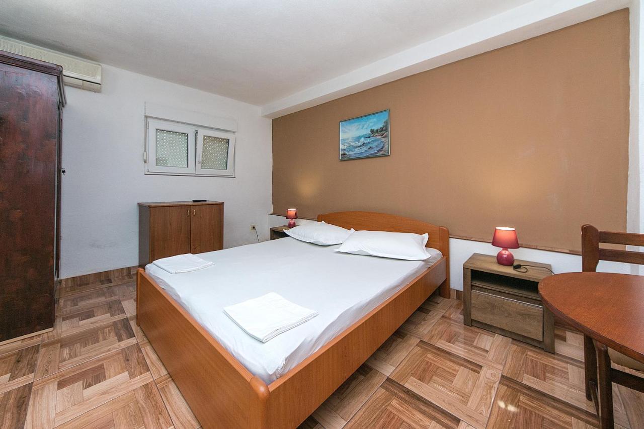 Apartments With A Parking Space Baska Voda, Makarska - 6773 Zewnętrze zdjęcie
