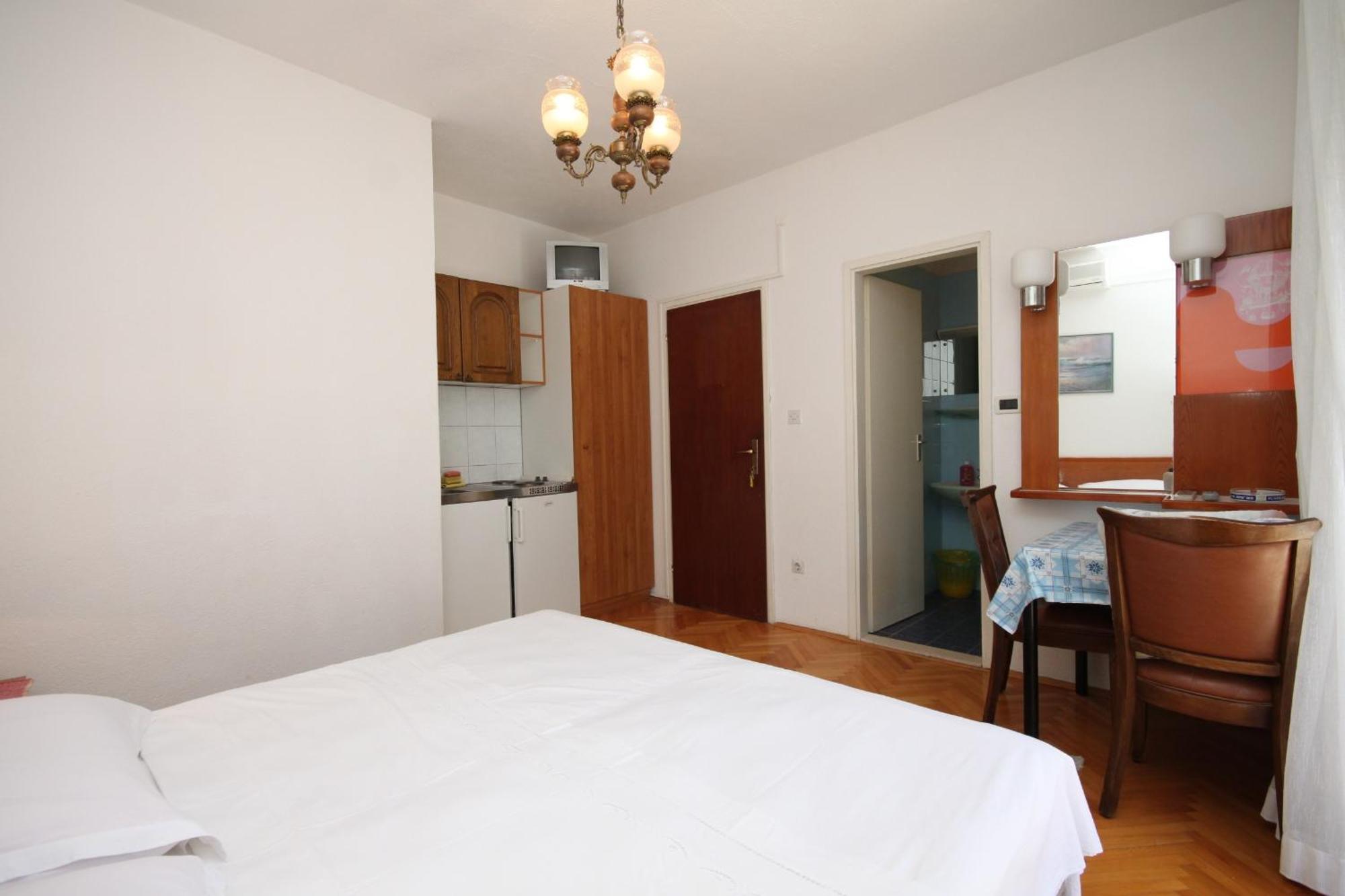 Apartments With A Parking Space Baska Voda, Makarska - 6773 Pokój zdjęcie
